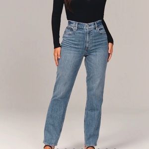 Curve Love 90s Ultra High Rise Straight Jeans